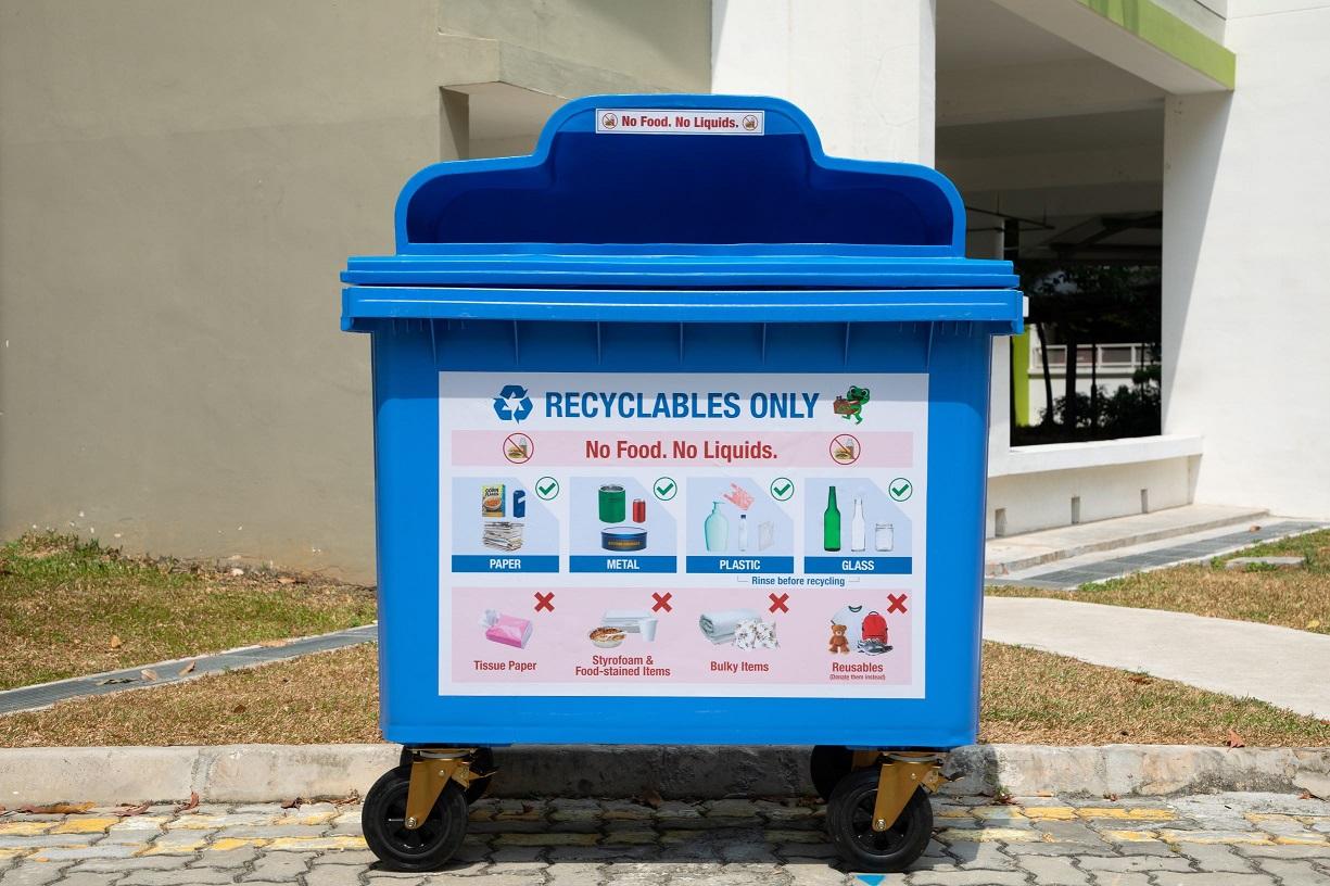 Recycling locations finder image